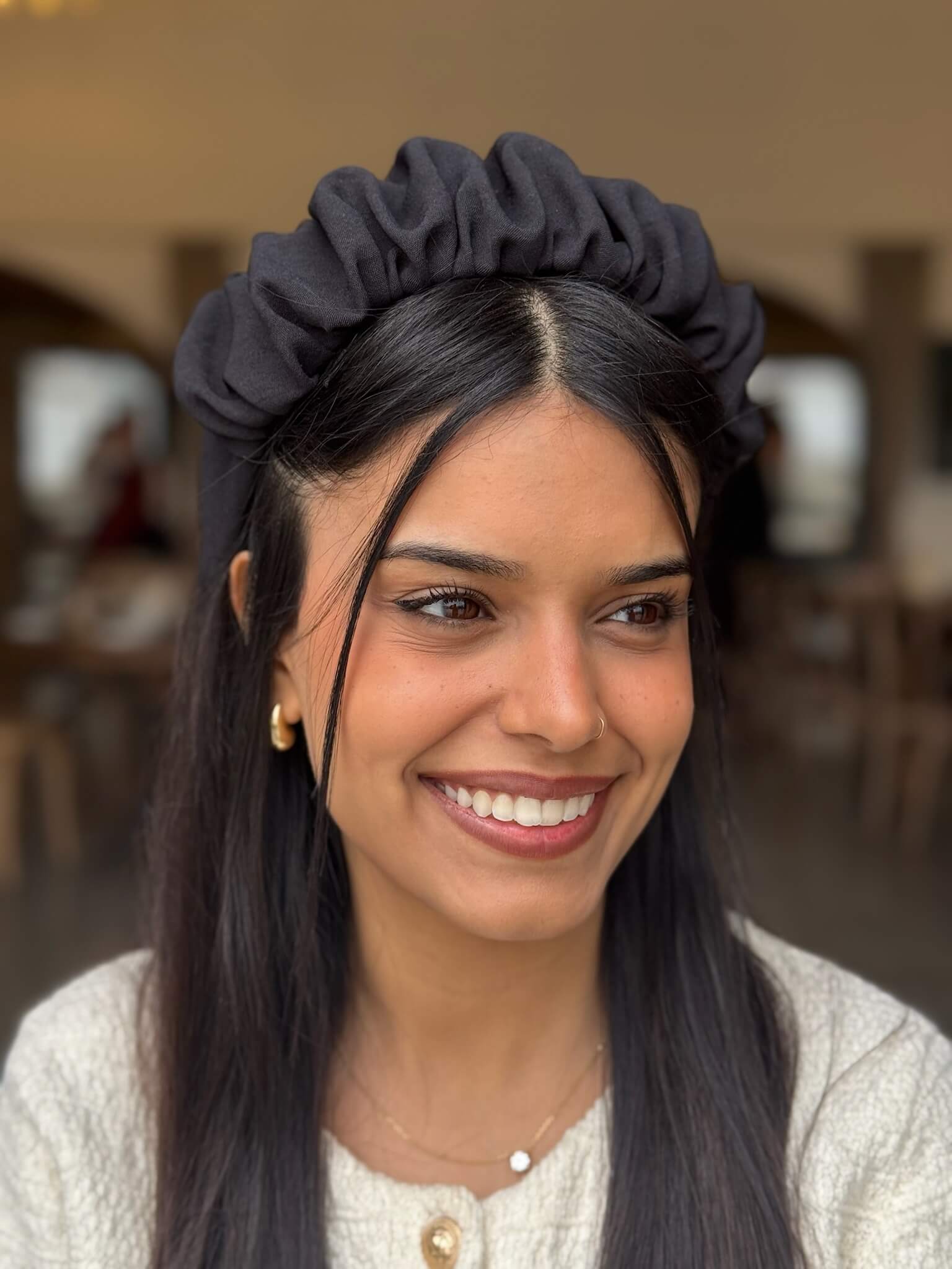 קשת לשיער שיפון שחור מט
