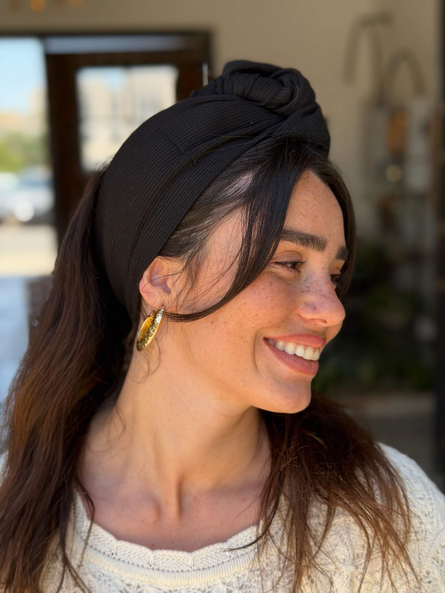 סרט קשירה לשיער שחור חלק פיקה