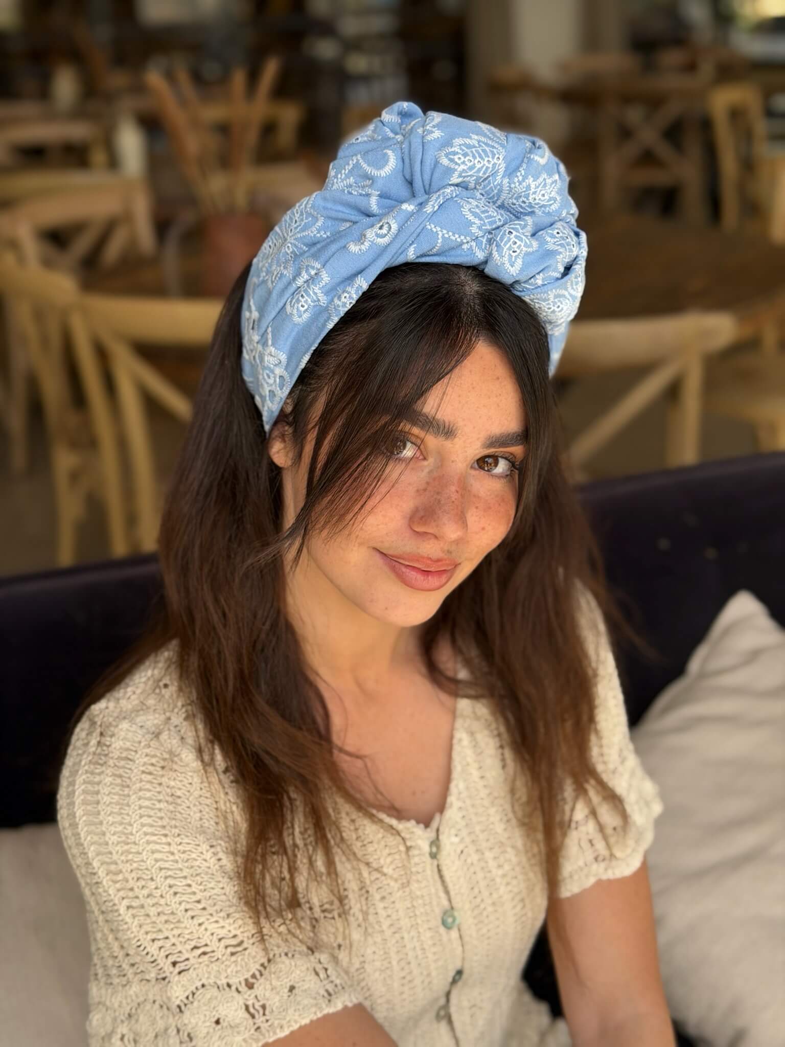 סרט קשירה לשיער קרושה ורקמה דמוי גינס תכלת
