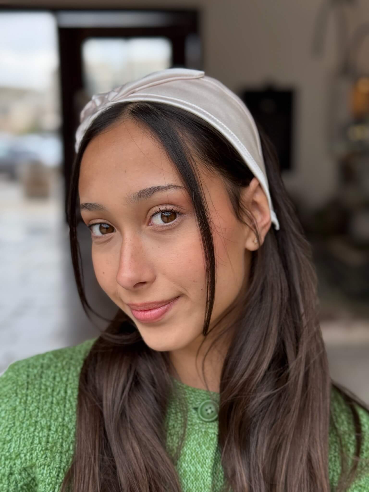 קשת לשיער שיפון מבריק ניוד חלק