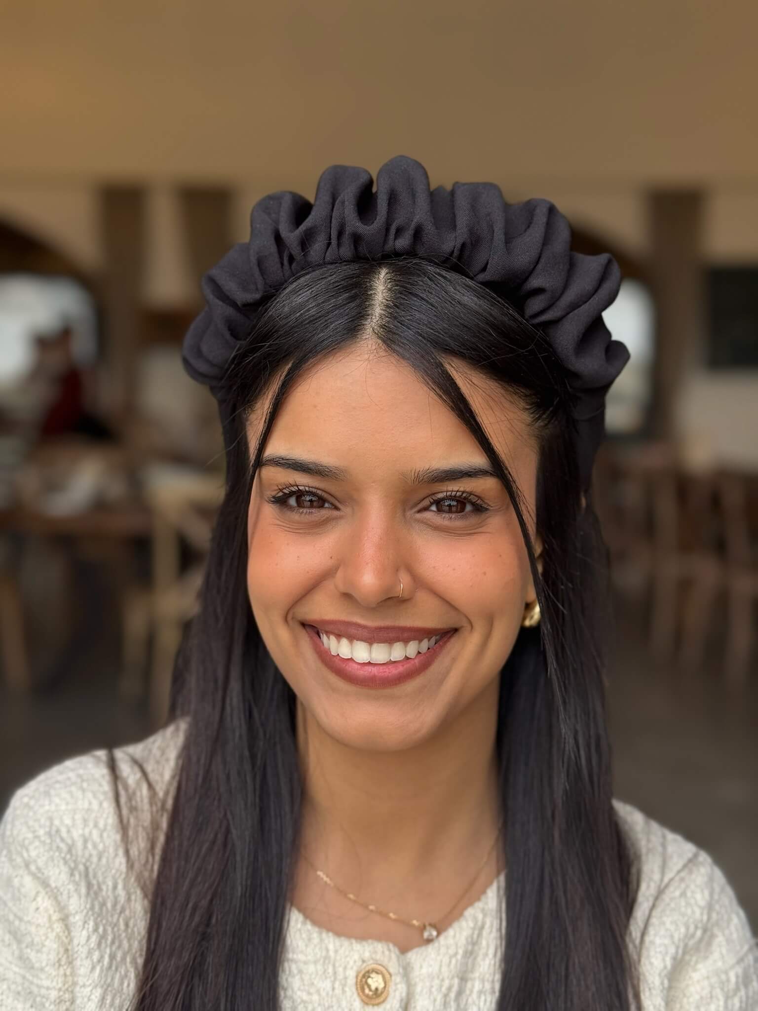קשת לשיער שיפון שחור מט