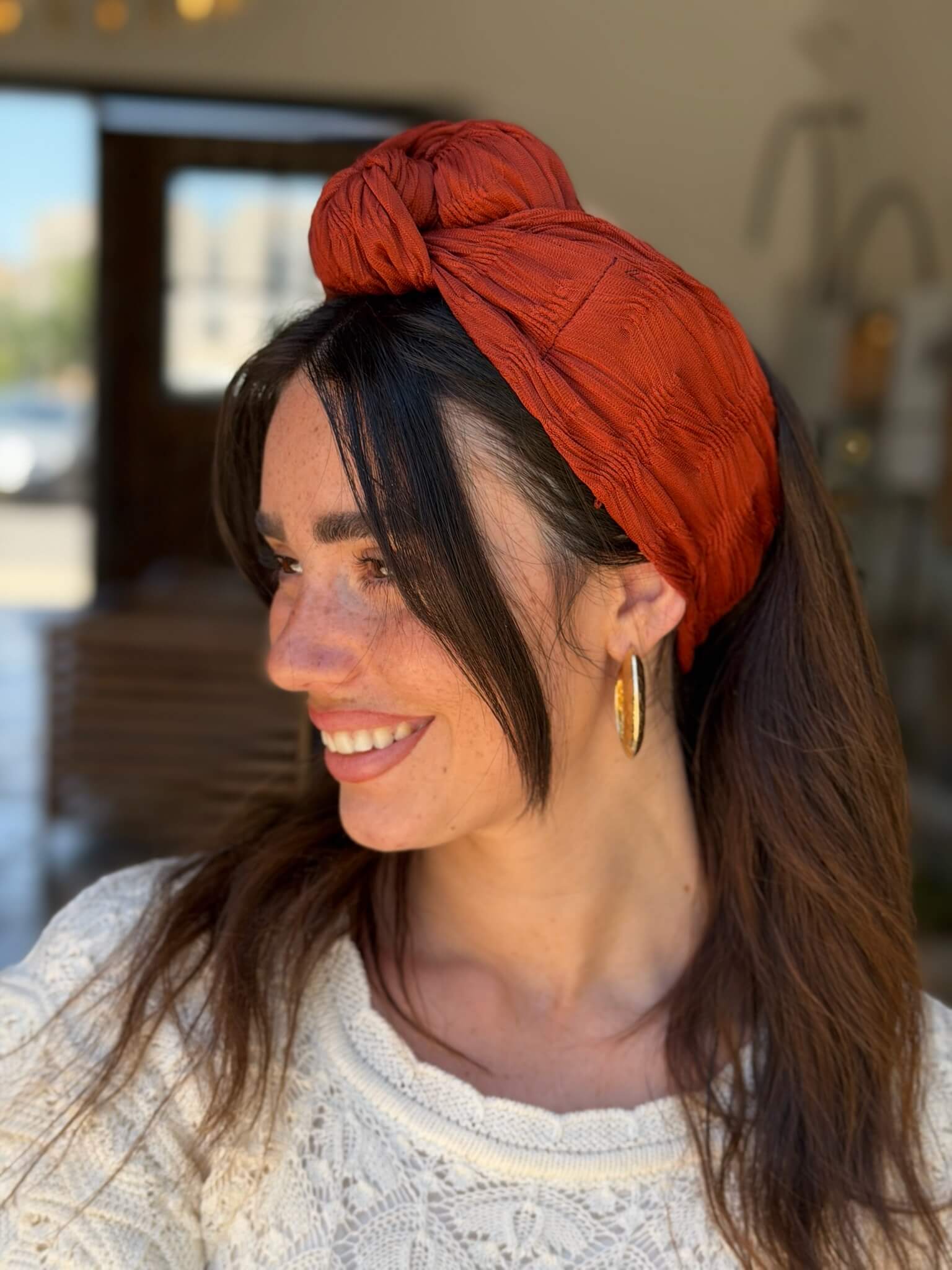 סרט קשירה לשיער בד צדפות חמרה