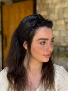 מיני טורבן שיפון שחור עם טלאים שחור מבריק