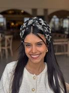 טורבן רקמה ופייט שחור ושמנת