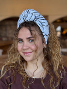 סרט קשירה לשיער אוף וית עם פייטים שחורים כמו כתר