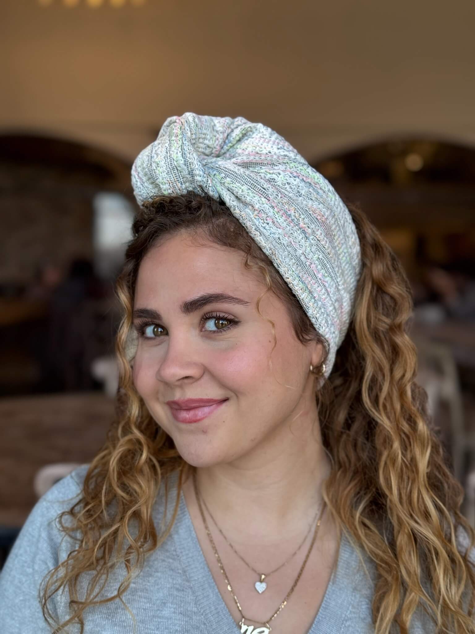 סרט קשירה לשיער ברוקרד אוף ווייט פסים ניאון ציבעוני