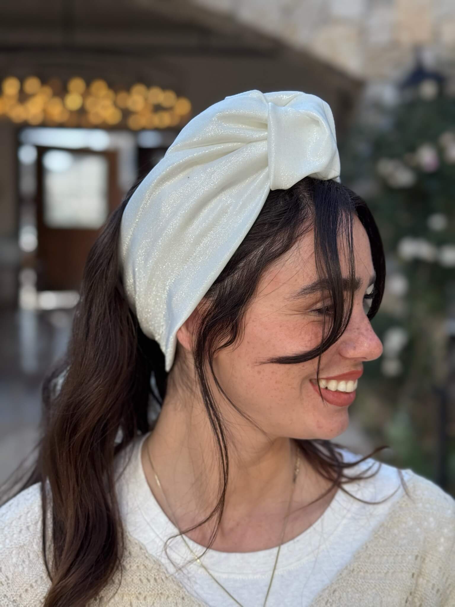סרט קשירה לשיער אוף ווייט מבריק מנצנץ