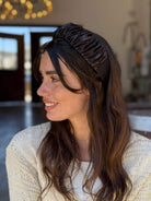 קשת לשיער שיפון שחור עם טלאים של שחור מבריק