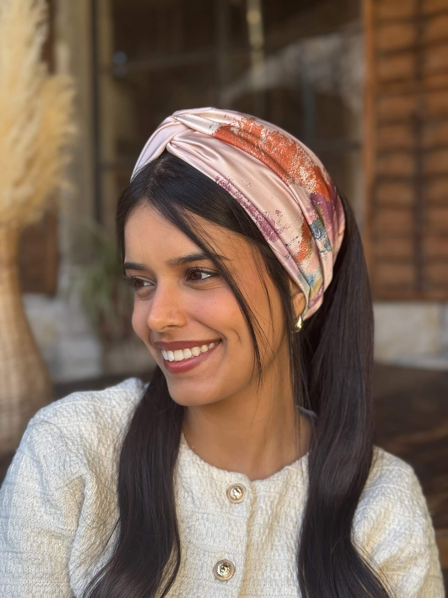 סרט לשיער שיפון טיי אנד דיי על בסיס ורוד ניוד