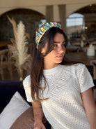 קשת לשיער שיפון פירחוני ציבעוניבגווני טורקיז ורוד חרדל וכתום