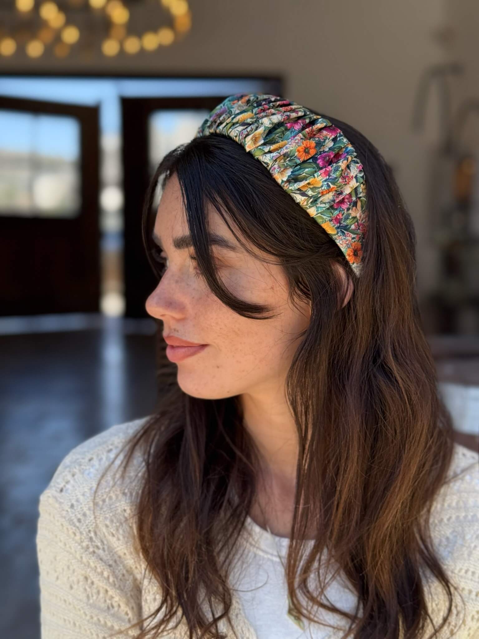 קשת לשיער שיפון ירוק פרחוני צבעוני מושלם