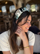 קשת לשיער שיפון בגווני טורקיז אפור ושמנת הדפס בסגנון צבעי מים