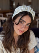 קשת לשיער רקמה אוף ווייט זהב פייט עדין