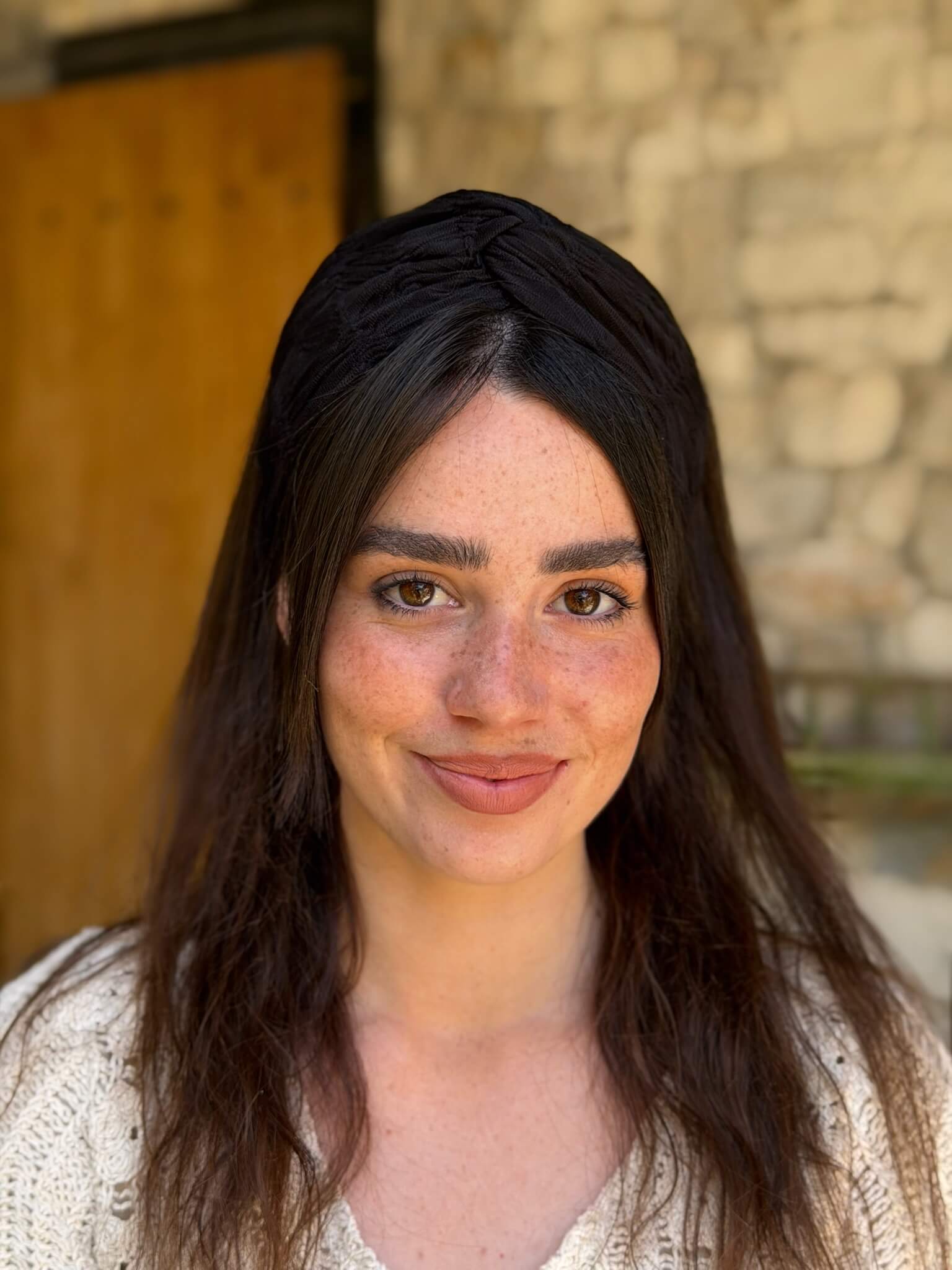 מיני טורבן שחור בד צדפות