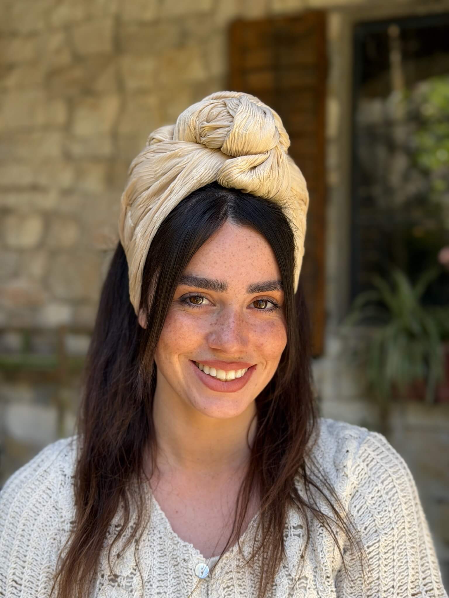סרט קשירה לשיער בד צדפות בז חול