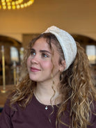 סרט לשיער שיפון שמנת עם צורות רקמה