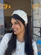 קשת לשיער רשת שמנת עם רקמה פרחונית שמנת