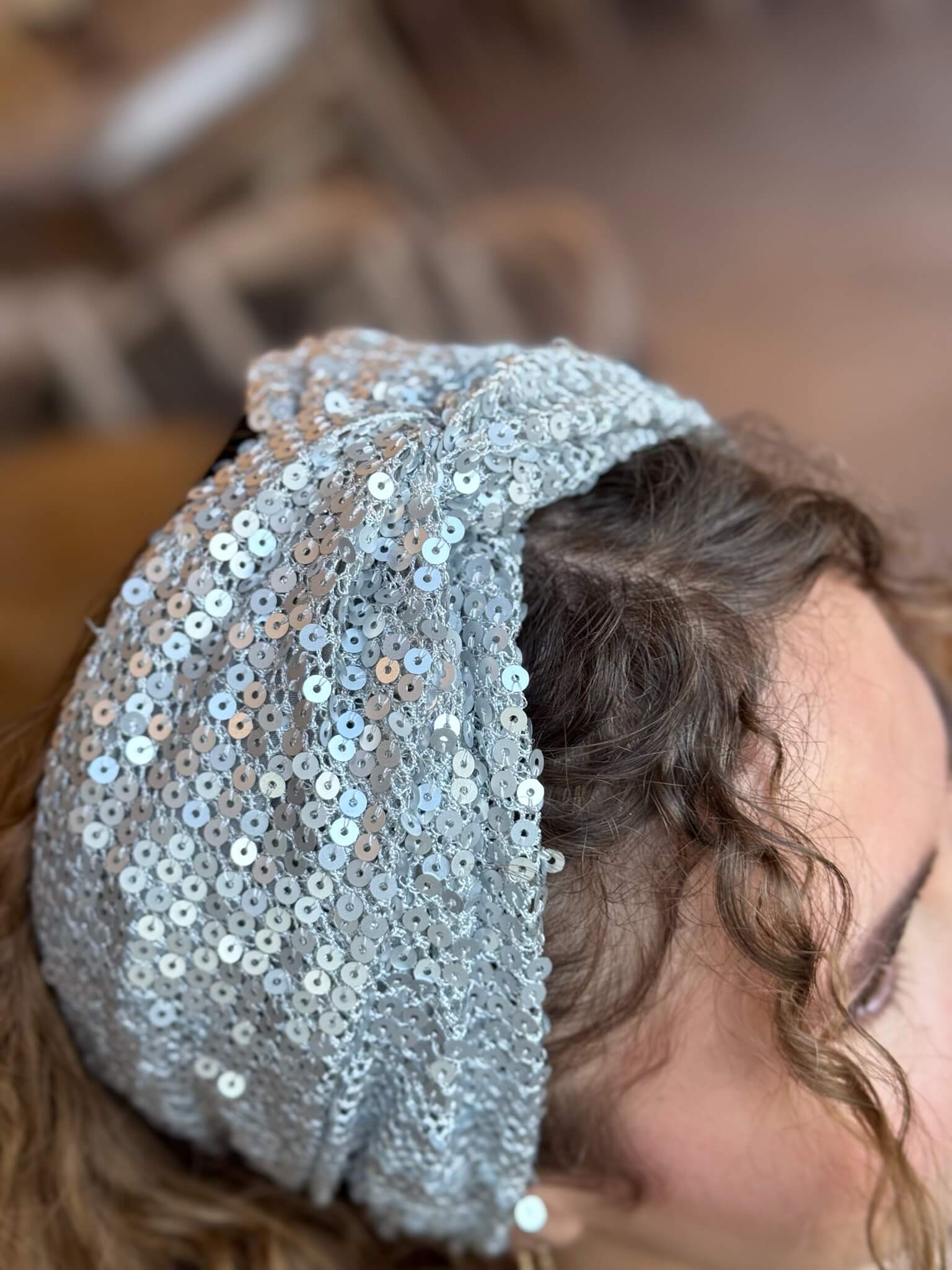טורבן פייטים כסף בהיר מט