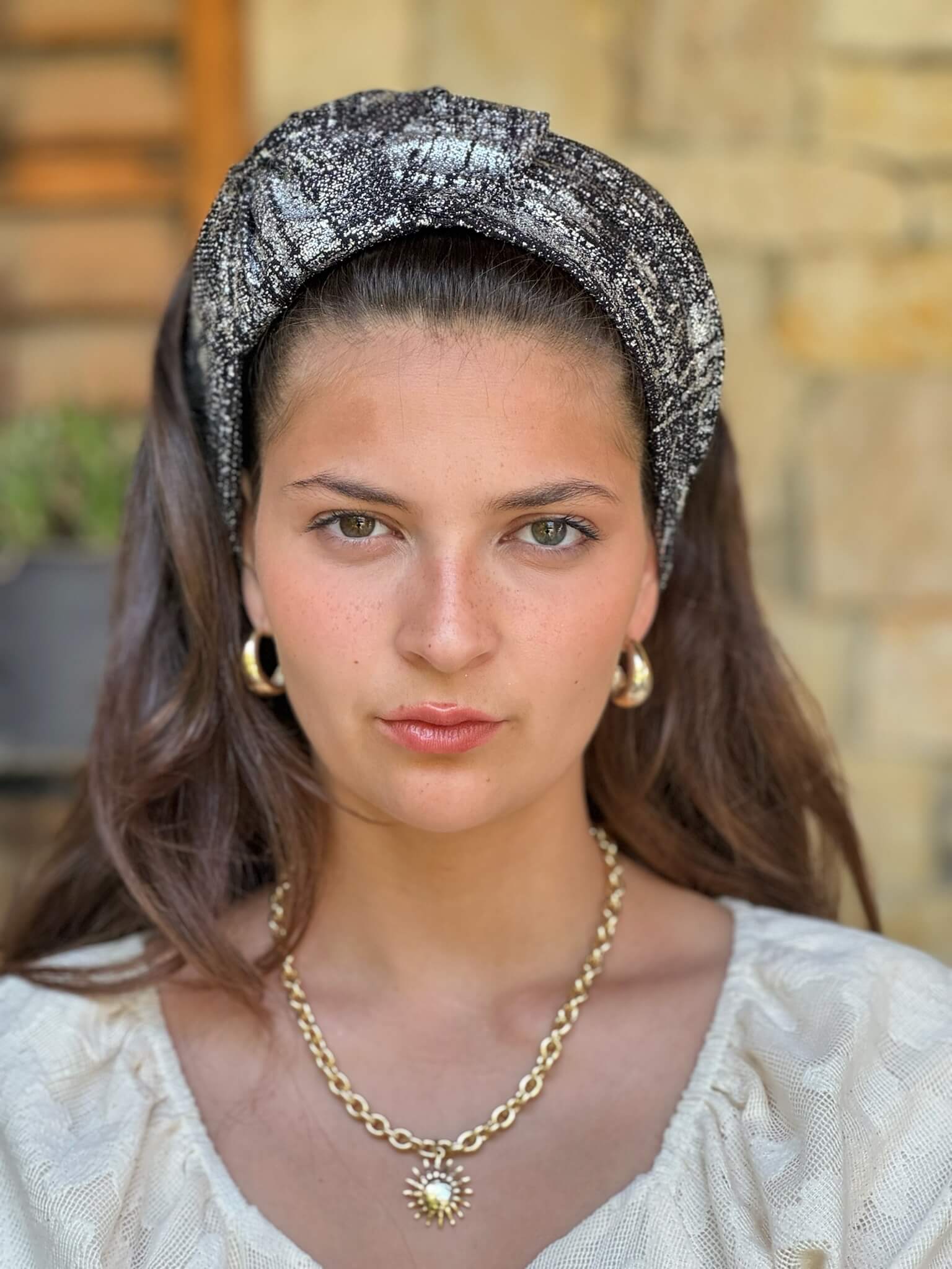 סרט לשיער שחור משופשף כסף מבריק