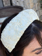 קשת לשיער רשת שמנת עם רקמה פירחונית שמנת