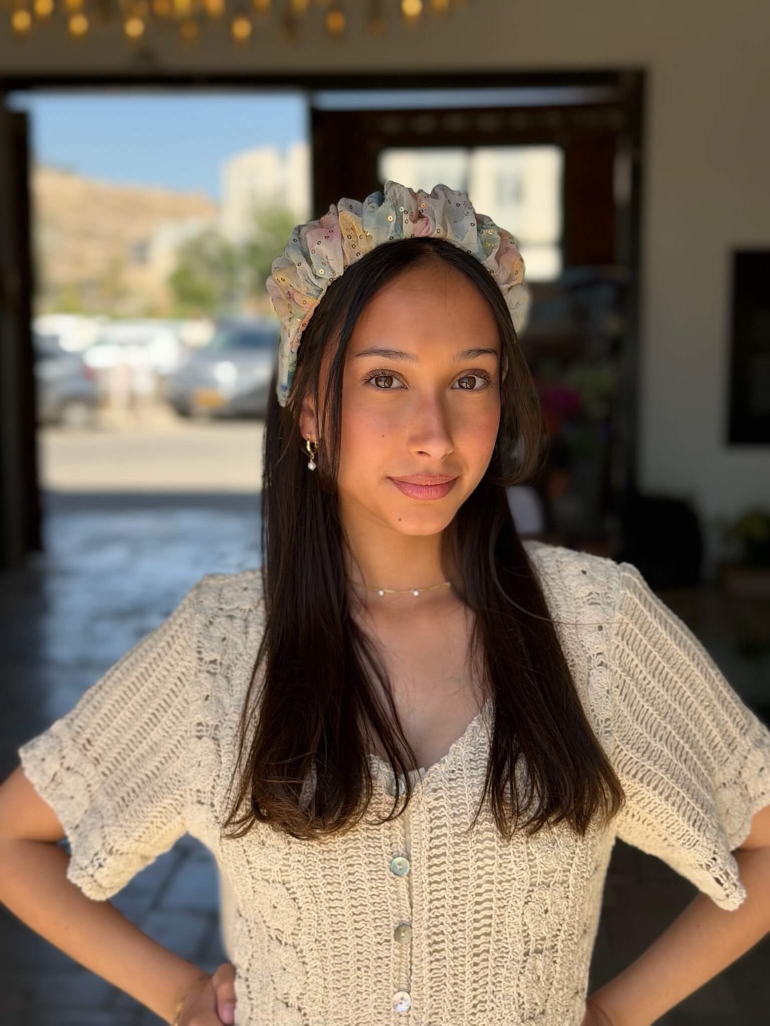 קשת לשיער שיפון עם פייט בגווני פסטל רכים של ורוד לילך אפרסק וירוק