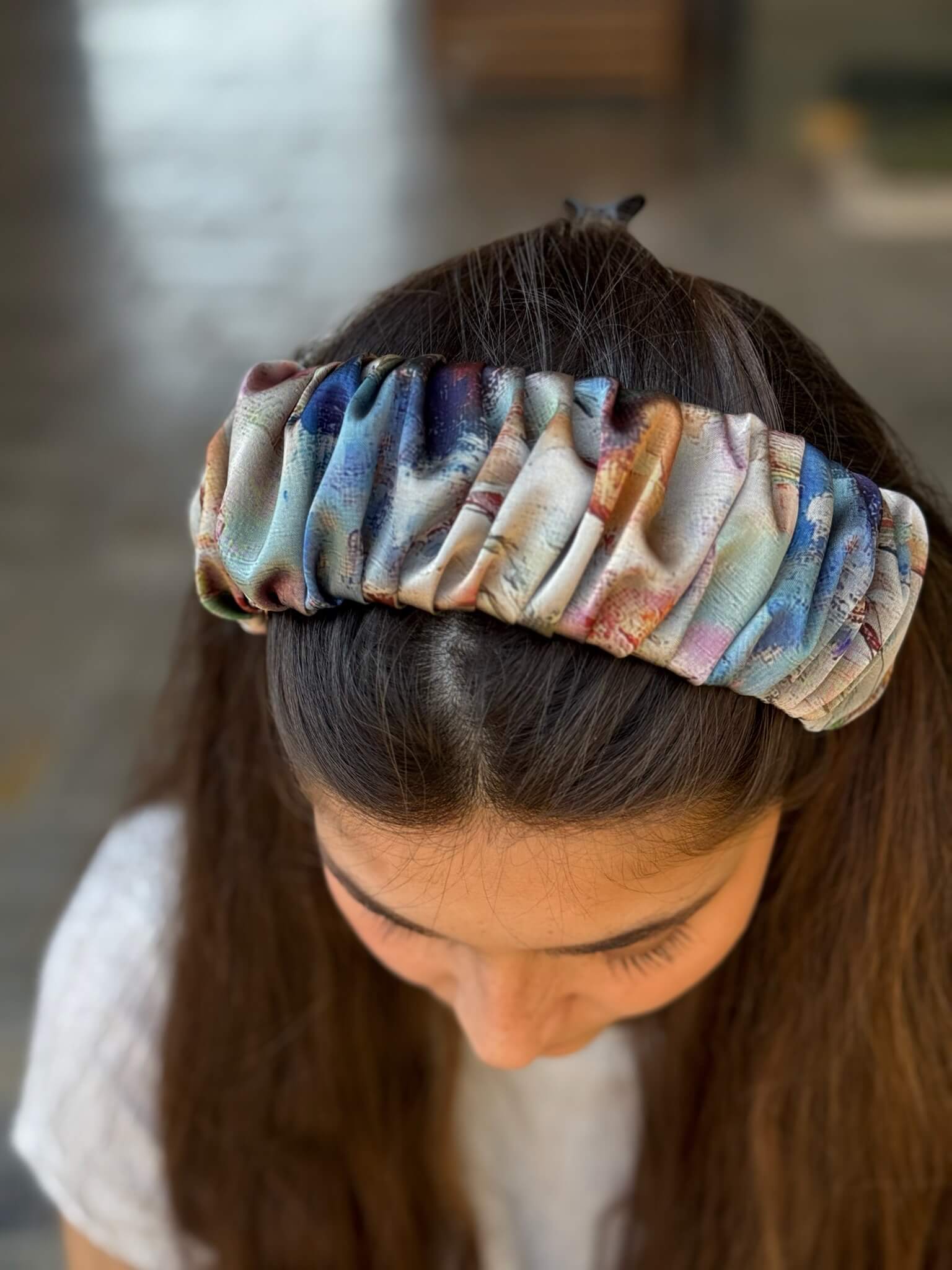 קשת לשיער שיפון טיי אנד דיי טופ צבעוני