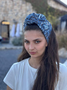 סרט קשירה לשיער שיפון כחול עם ניוד שמנת וקצת שחור
