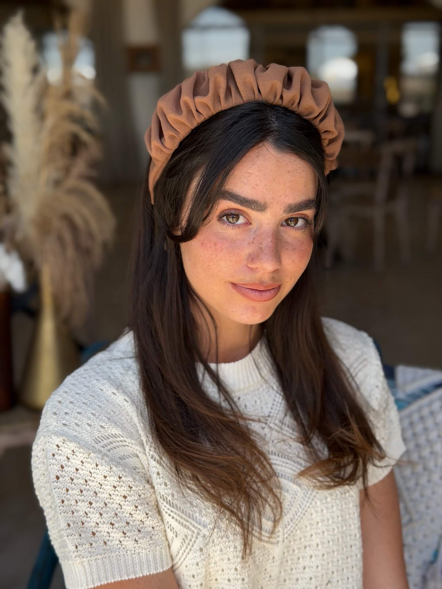 קשת לשיער שיפון מט קאמל מוקה