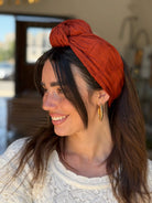 סרט קשירה לשיער בד צדפות חמרה